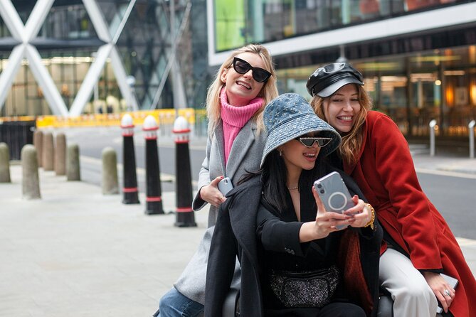 Unique Highlights of Toronto – Walking Tour