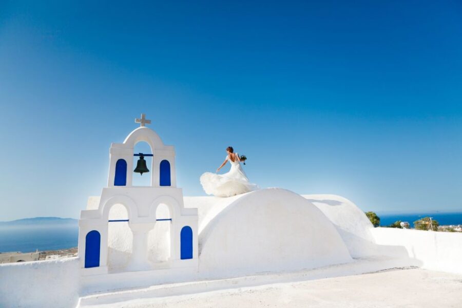 Unique Wedding Photos in Oia Village