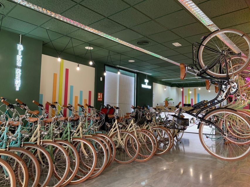 Valencia: Audioguide Eng,Esp,Ita + Bike All Day