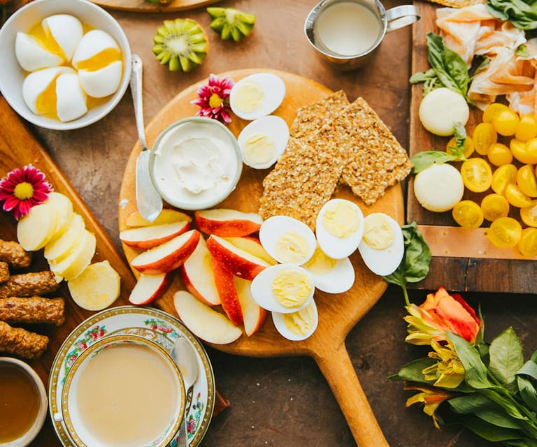Valencia: Breakfast Brunch on a Boat Tour | Food and Drinks