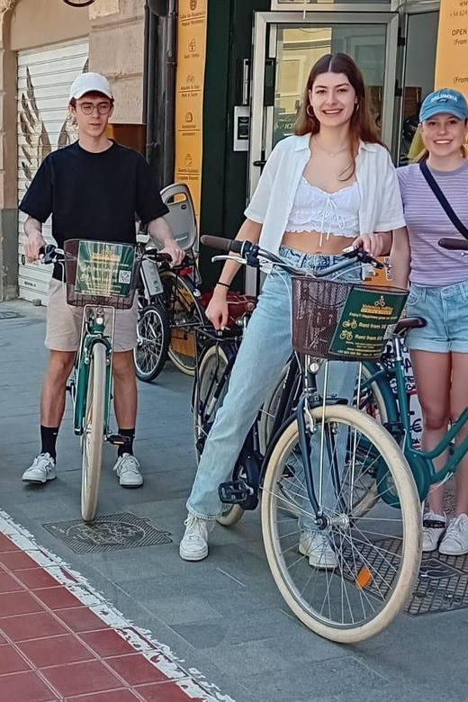 Valencia City Bike Tour; History and Gastronomy.
