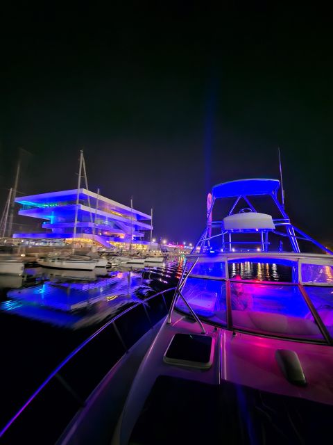 Valencia: Night Cruise With Free Drink