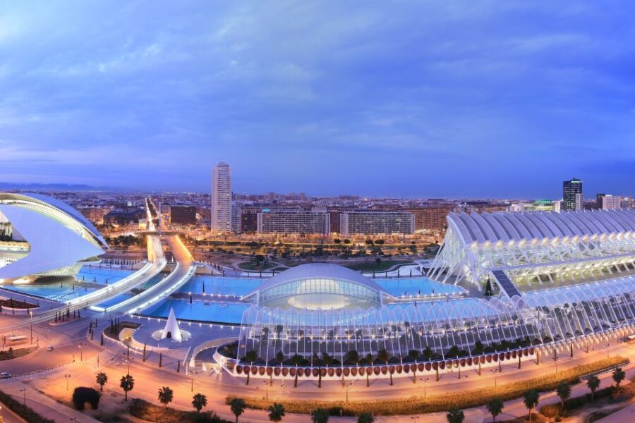 Valencia: Oceanografic, Hemisferic & Science Museum Combos - Ticket Options and Pricing