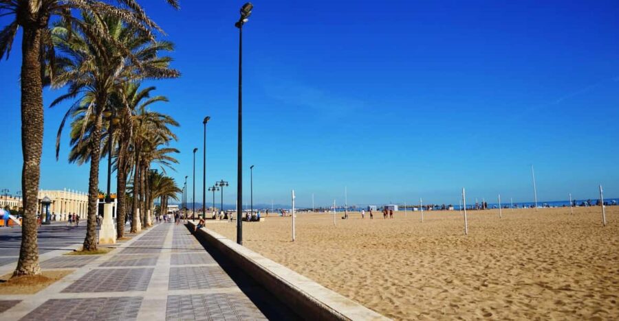 Valencia’s Beaches, City of Arts, and Cabanyal