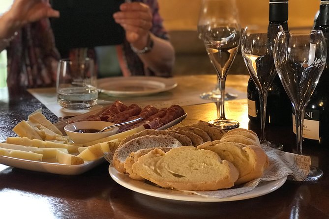Valpolicella Wine Tour: Explore 3 Wineries, Lunch & Amarone Focus