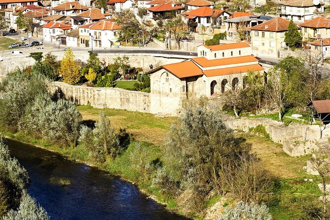 Veliko Tarnovo and Arbanasi Tour From Sofia