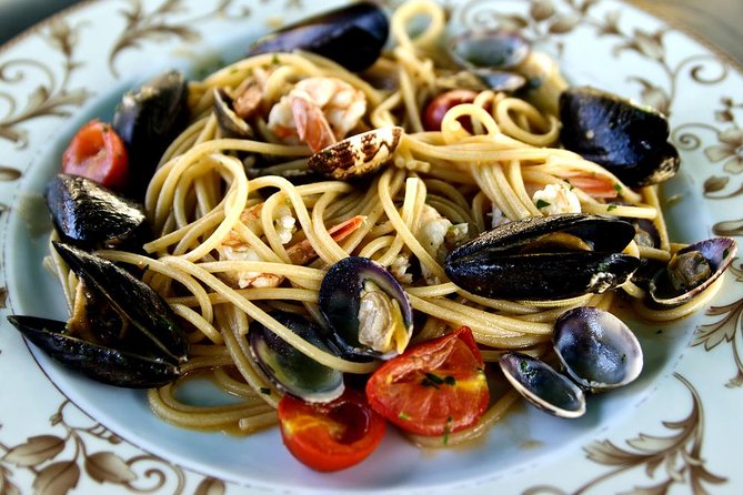 Venice Market and Cicchetti Semi-Private 6 People Food Experience - Itinerary