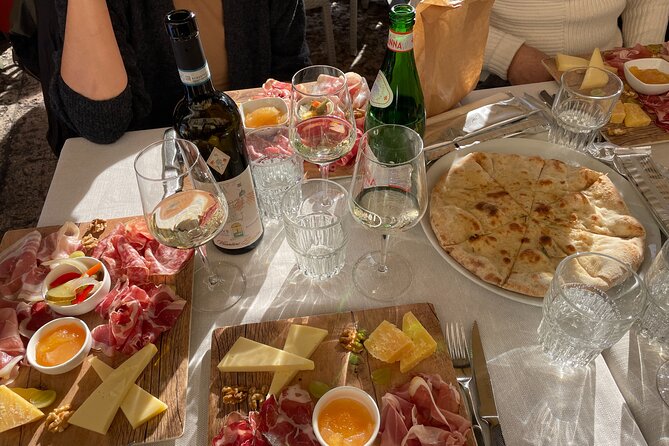 Verona Local Food Tasting and Walking Tour With Cable Car