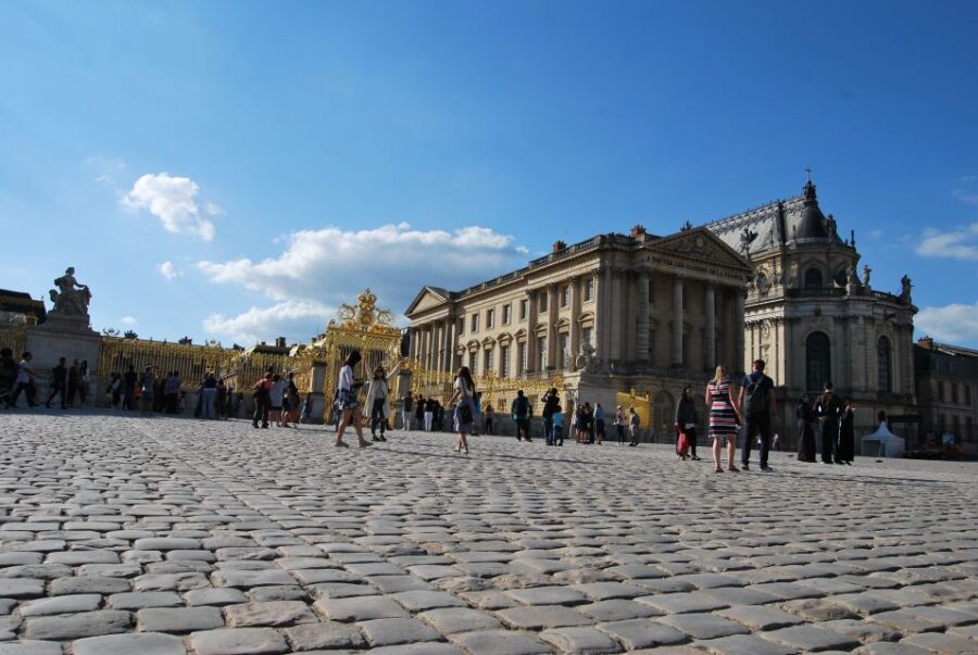 Versailles: Palace Guided Tour With Skip-The-Line Ticket