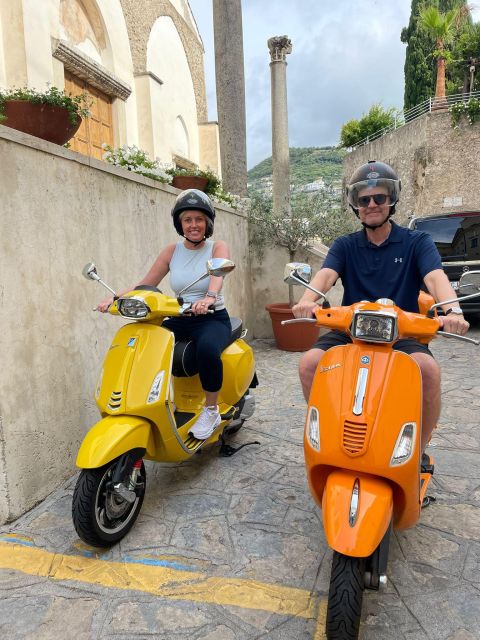 Vespa Tours:Two Romantic and Enchanting Routes in the Saddle