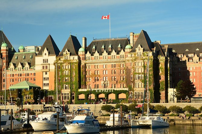 Victoria Welcome Tour: Private Tour With a Local