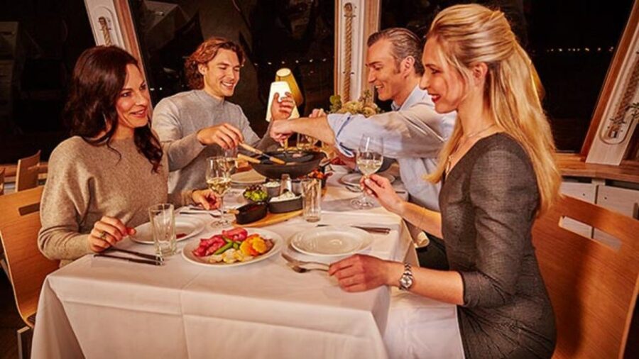 Vienna: 3,5-Hour Danube Cruise Greek Night - Cruise Highlights