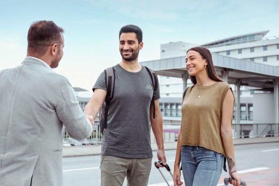 Vienna International Airport to City Ride - Service Details