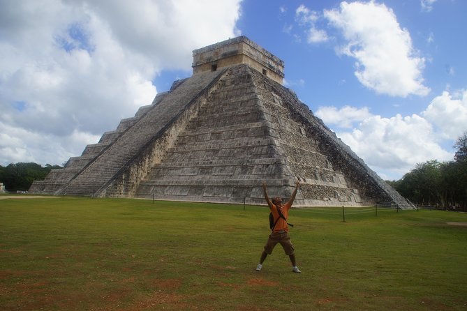 VIP Chichen Itza Private Tour - Luxury Car - Discover Chichen Itzas Archaeological Wonders