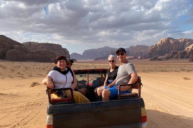 Wadi Rum Full Day Jeep Tour + Overnight in Bedouin Camp & Dinner
