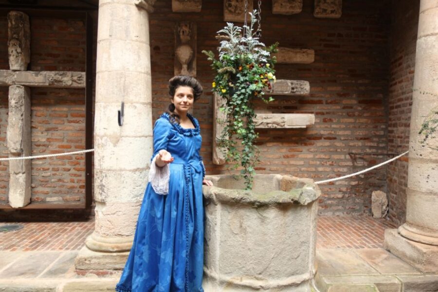 Walk With Madame De Lapérouse in 18th-Century Albi