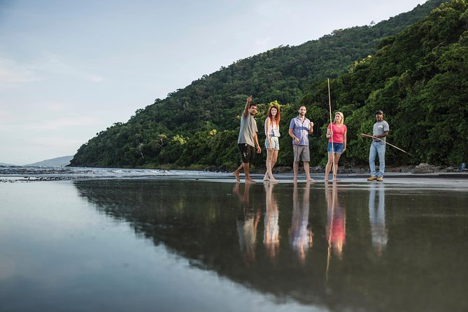 Walkabout Cultural Adventures – Full Day With Ngana Julaymba Dungay