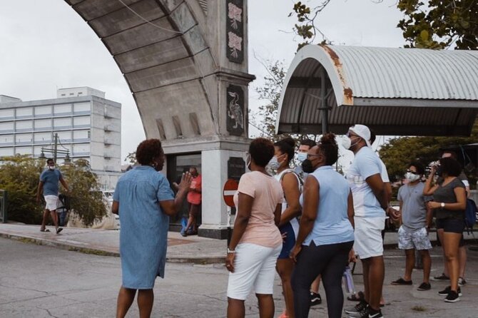 Walking Tour of Historic Bridgetown - Ideal For