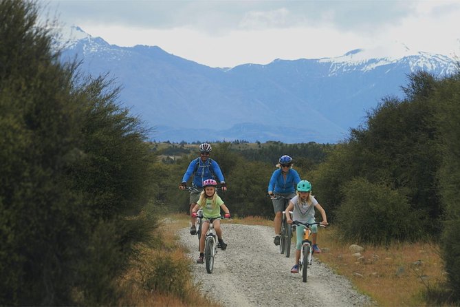 Wanaka Small Group Guided 2.5hour Scenic Bike Tour - Tour Details