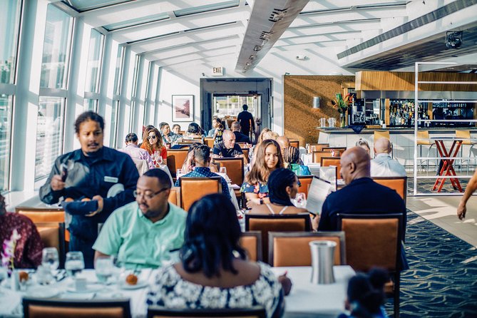 Washington DC Premier Dinner Cruise