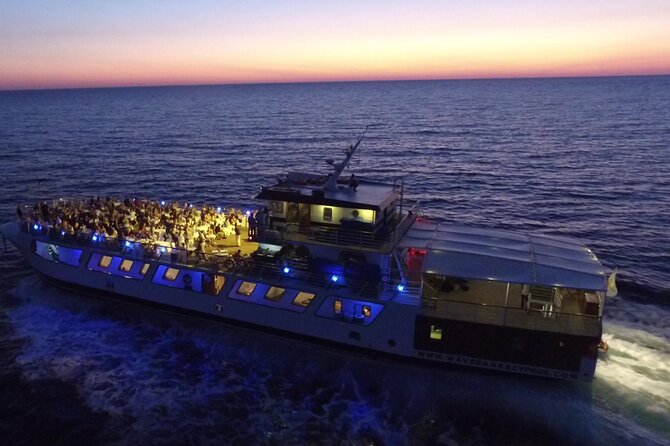 Wave Dancer Fireworks Night Cruise