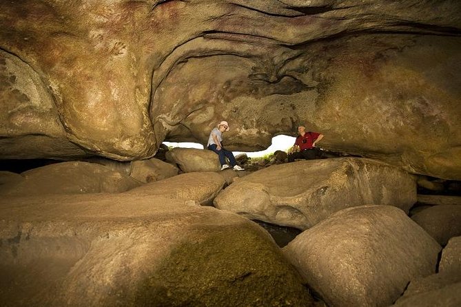 Wave Rock, York, Wildflowers, and Aboriginal Cultural Day Tour From Perth