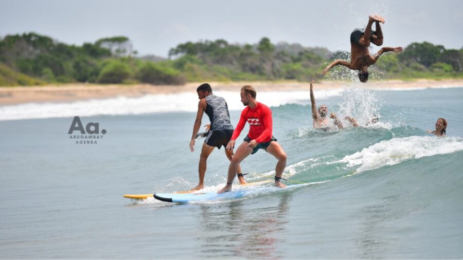 WaveRise: Beginner Surf Experience – Surf Lesson