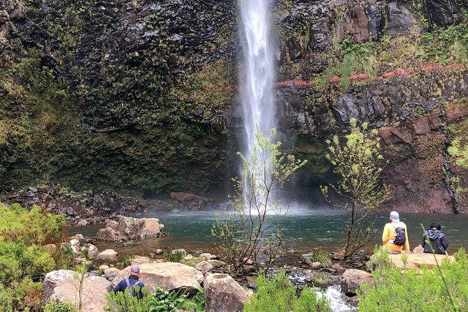 Wind Lagoon and Waterfalls Hike and Tour - Tour Overview