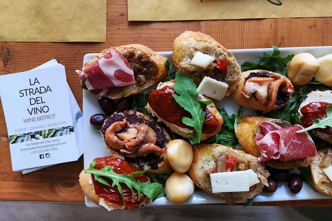 Wine and Food Tasting Experience in Lecce Old Town