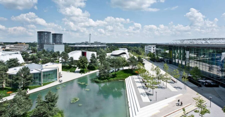 Wolfsburg: Skip-the-Line Tickets to Autostadt Theme Park