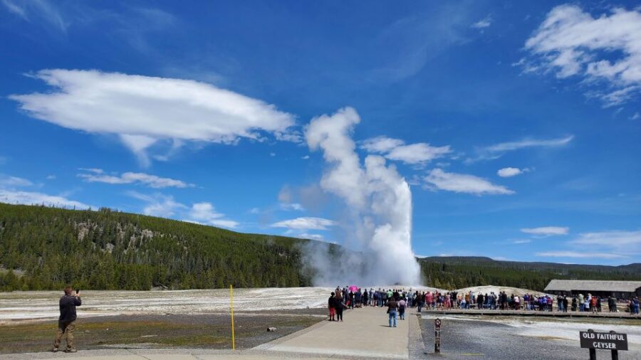 2 Best Photography Experiences In Gardiner Montana