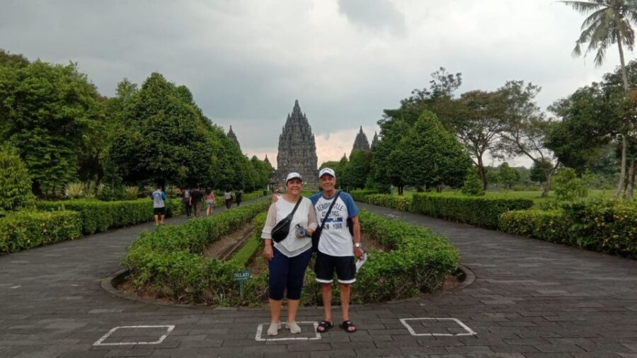 Yogyakarta: Borobudur Climb and Prambanan Private Day Tour