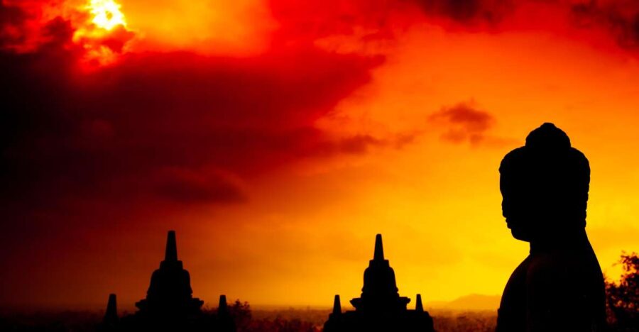 Yogyakarta: Borobudur & Kedung Kayang Waterfall