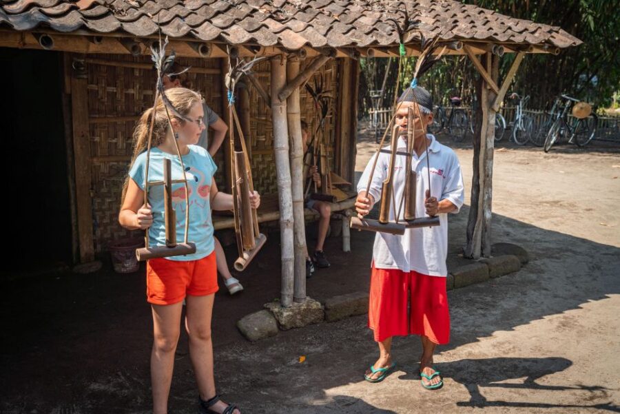 Yogyakarta Full Day (Village Cycling, Prambanan, Ramayana)