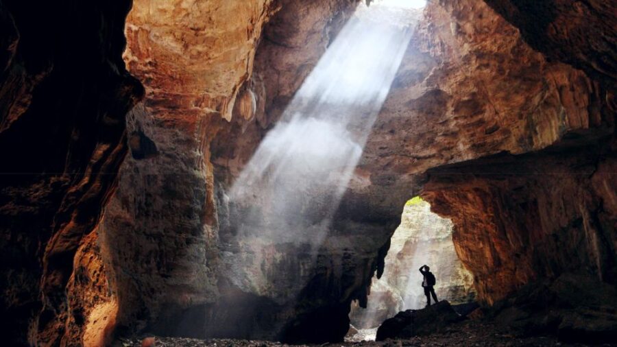 Yogyakarta: Jomblang Cave and Pindul Cave Adventure Trip