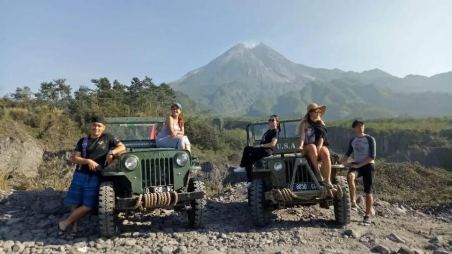 Yogyakarta: Mt. Merapi Jeep Lava Tour Guided Tour