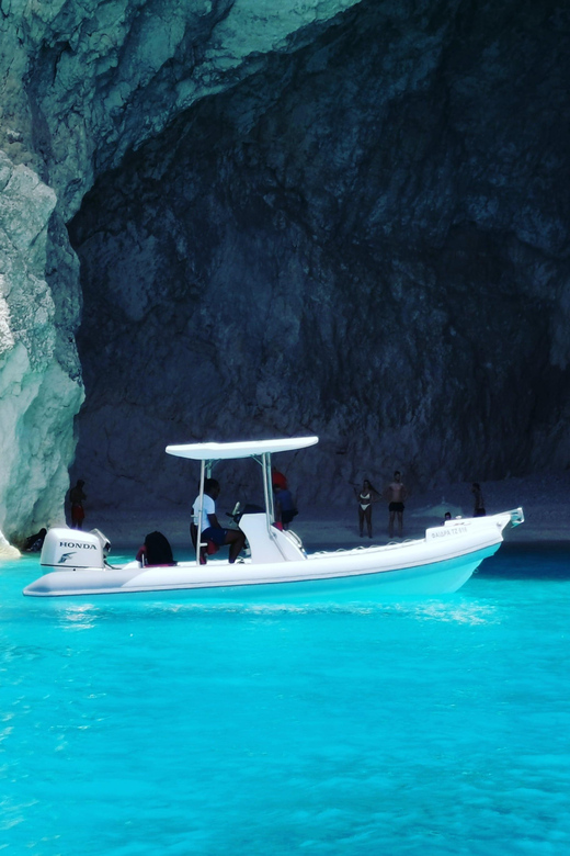 Zakynthos : Island Half Circle Boat Tour