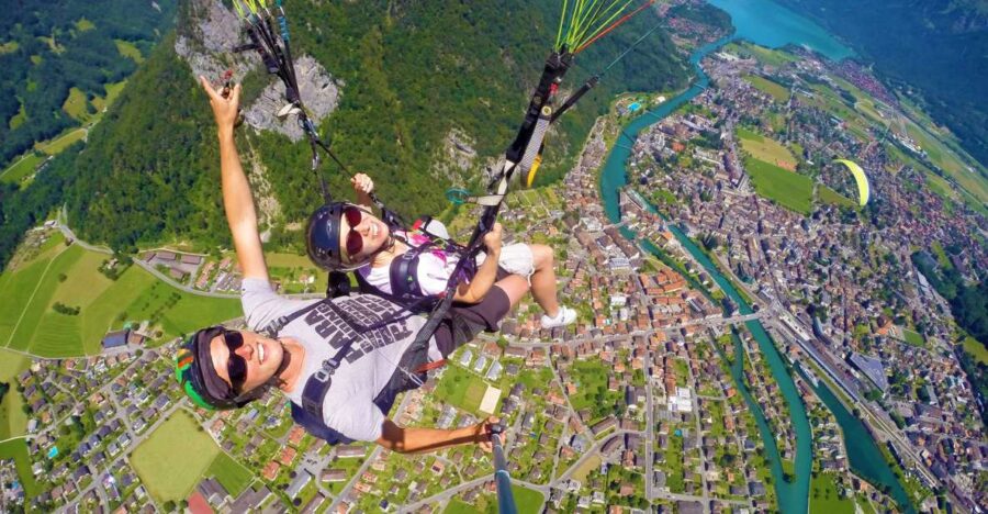 Zurich: Day Trip to Interlaken Incl. Tandem Paragliding