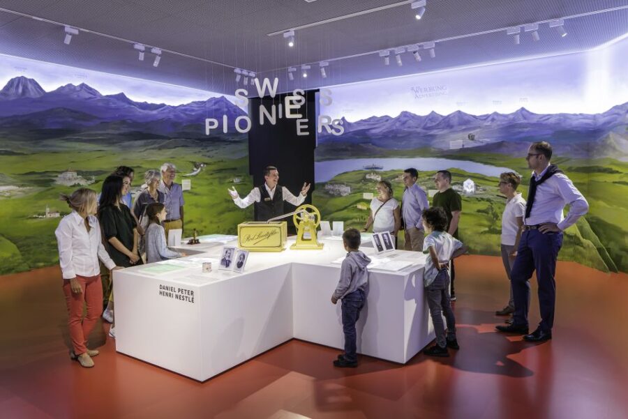 Zurich: Lindt Home of Chocolate Guided Tour & Entry Ticket