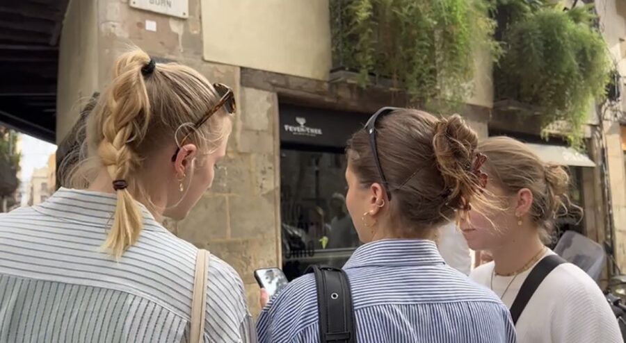 Zurich: Sherlock Holmes Murder Mystery Game via Mobile App