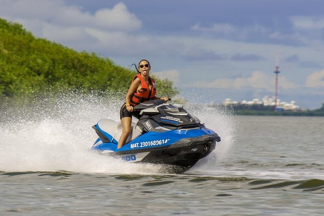 Jet Ski Rentals in Cancun: 60-Minute Option (Shared Jetski) - Rental Inclusions and Exclusions