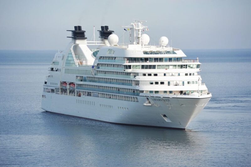 Private Round-Trip Transfer: From Heathrow↔Southampton Port. - Booking Process and Flexibility