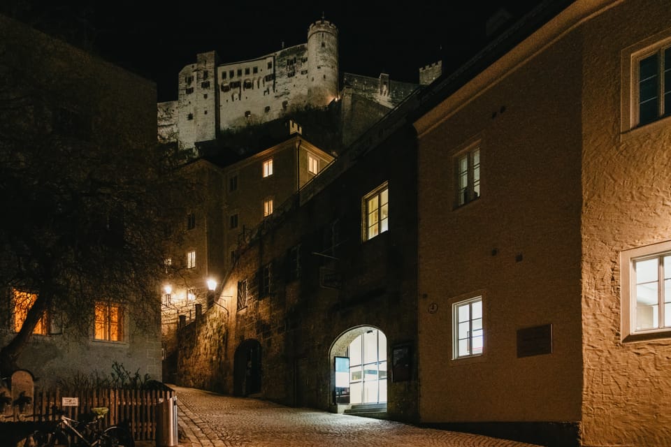 Scary Salzburg: The Exclusive Ghost Tour - Languages and Meeting Point