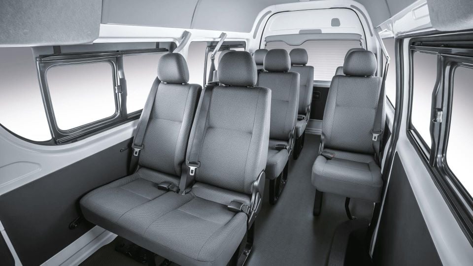 Bangkok: Private Airport Transfer To/From Bangkok Hotel - Driver and Vehicle Details