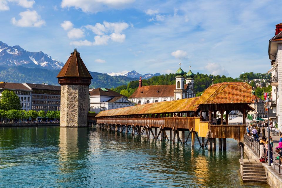 Luzern Elegance: Private City Walk and Panoramic Lake Cruise - Iconic Lion Monument Visit