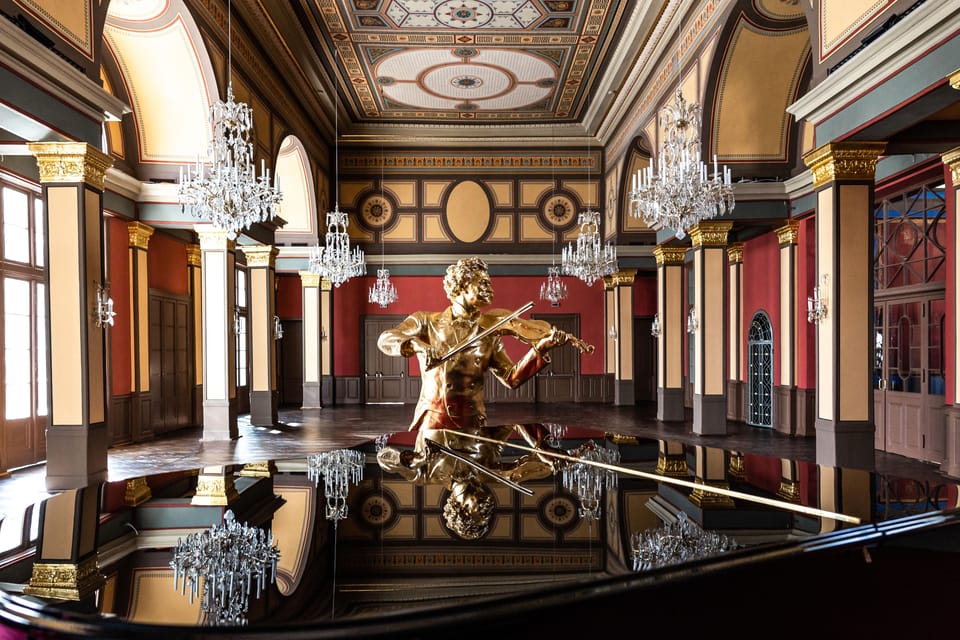 Vienna: House of Strauss - Museum & Strauss Gourmet Pass - Exclusive Guide App Experience