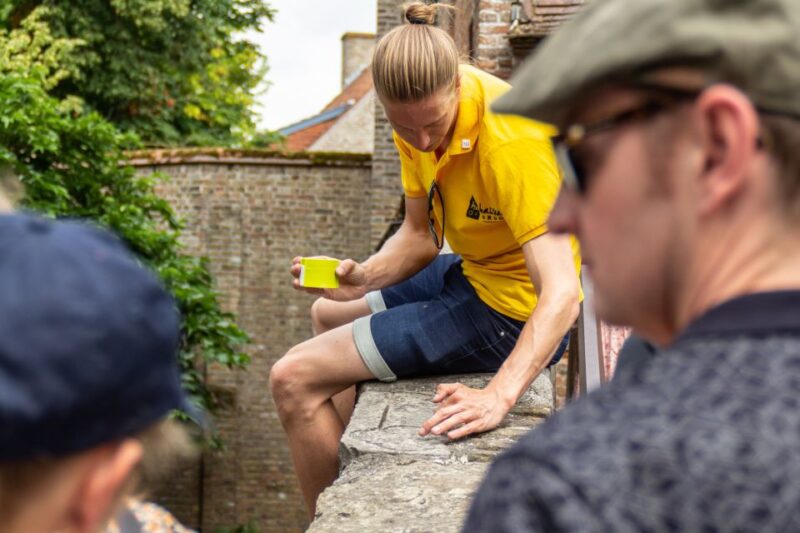 💛 Tell Me About Bruges 🏰 1000 Years of Stories by Locals ⭐ - Meeting Point