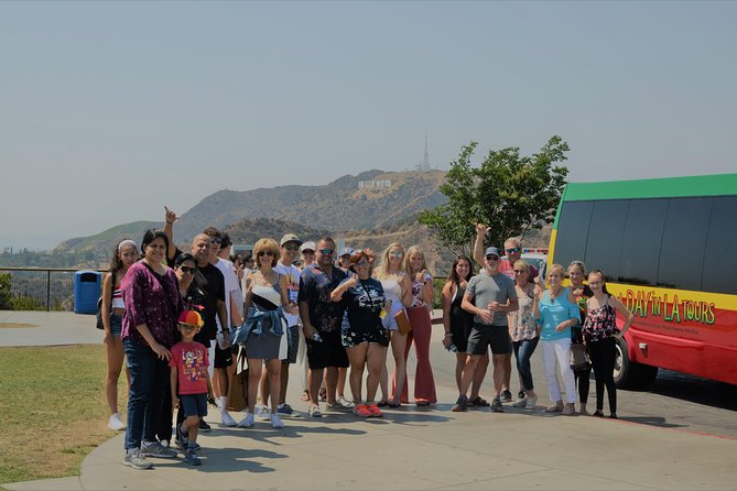 Los Angeles Luxury Private Tour For Up To 7 Passengers - Explore Hollywood and Beverly Hills