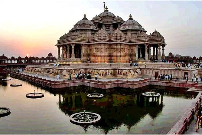 Private Evening Tour of Akshardham Temple With Musical Fountain Show - Tour Overview