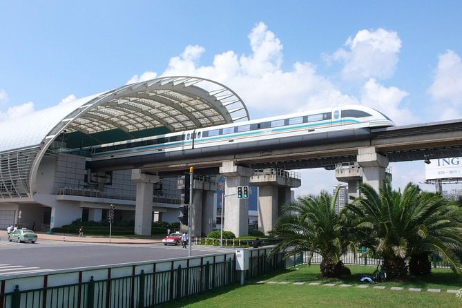 Round-trip Transfer By High-Speed Maglev Train: Shanghai Pudong ...